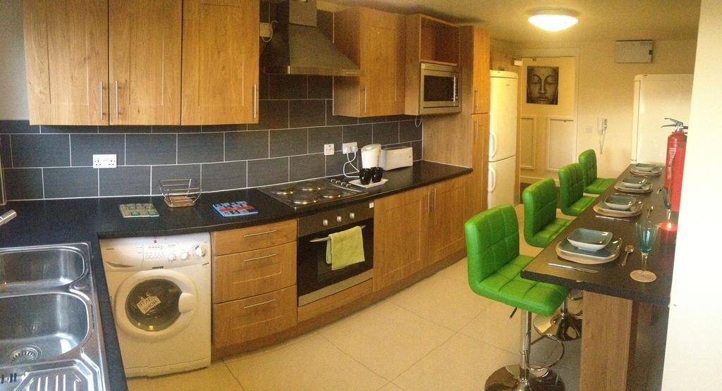 Alton Apartments Μπράντφορντ Εξωτερικό φωτογραφία
