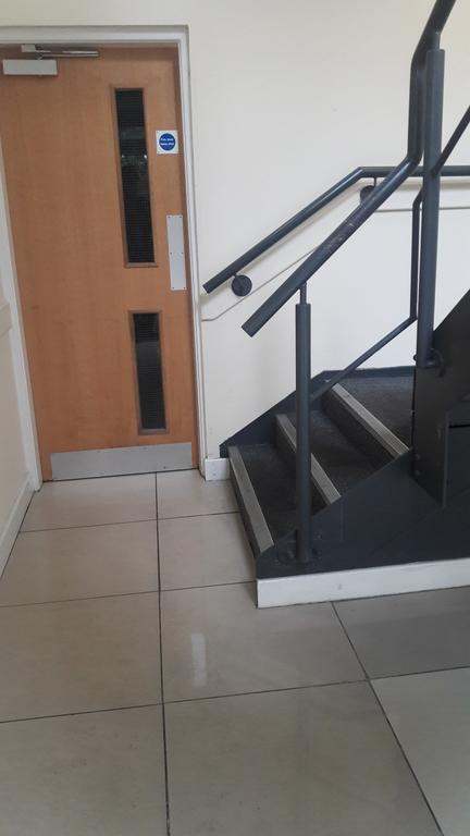 Alton Apartments Μπράντφορντ Εξωτερικό φωτογραφία